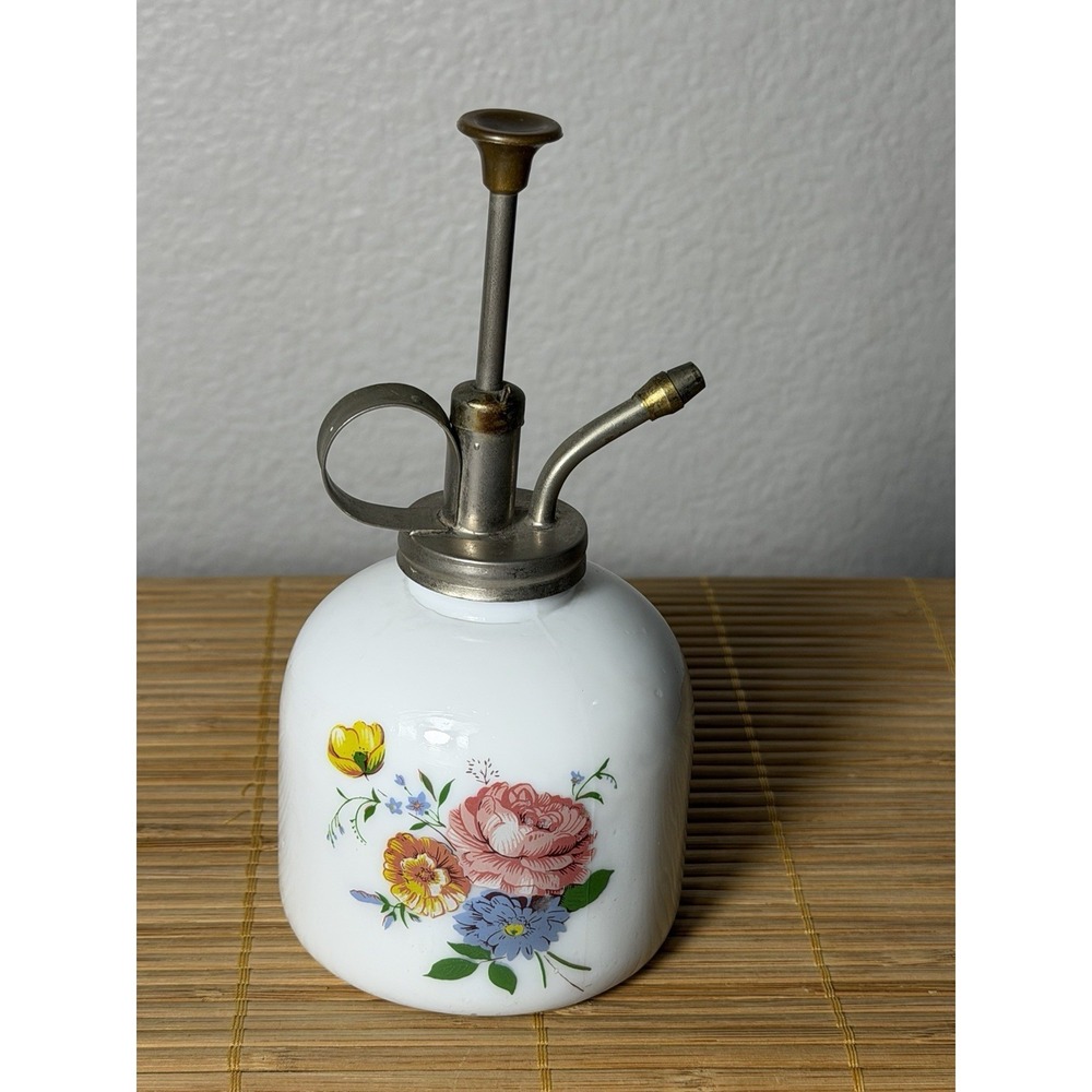 Vintage Milk Glass White Porcelain Flower Sprayer Plant, Mister brass Pump - Picture 5 of 6